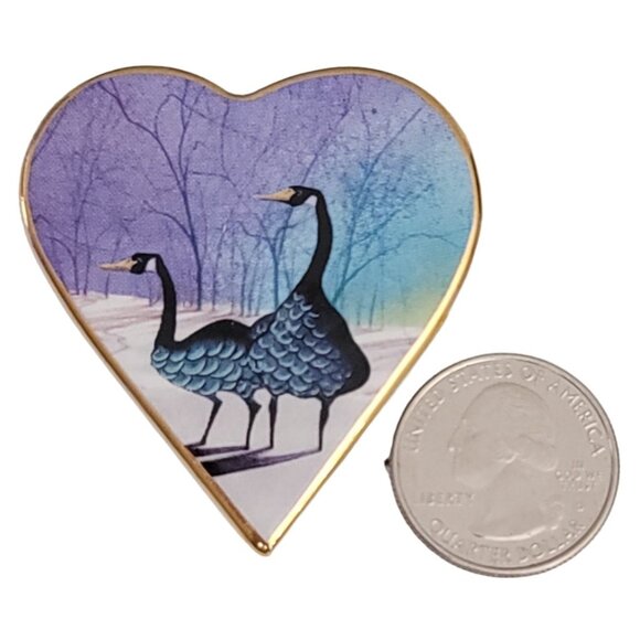 P Buckley Moss Never Ending Love Canada Geese Heart Brooch Pendant, M400 - Picture 4 of 8